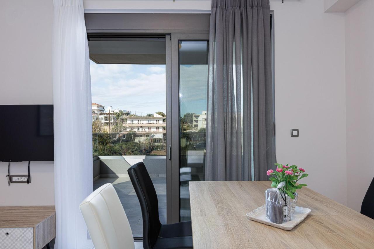 Aurora Apartments Chania  Bilik gambar