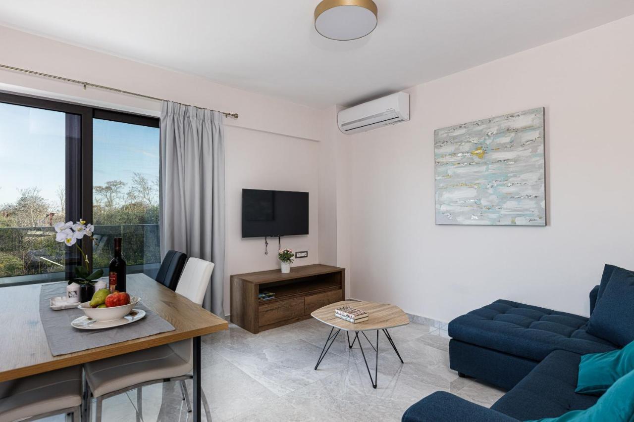 Aurora Apartments Chania  Bilik gambar