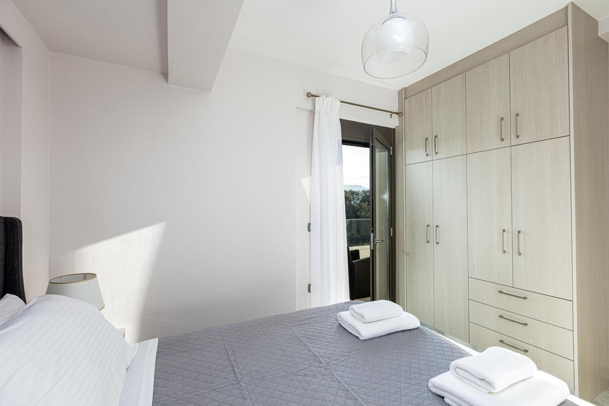 Aurora Apartments Chania  Bilik gambar