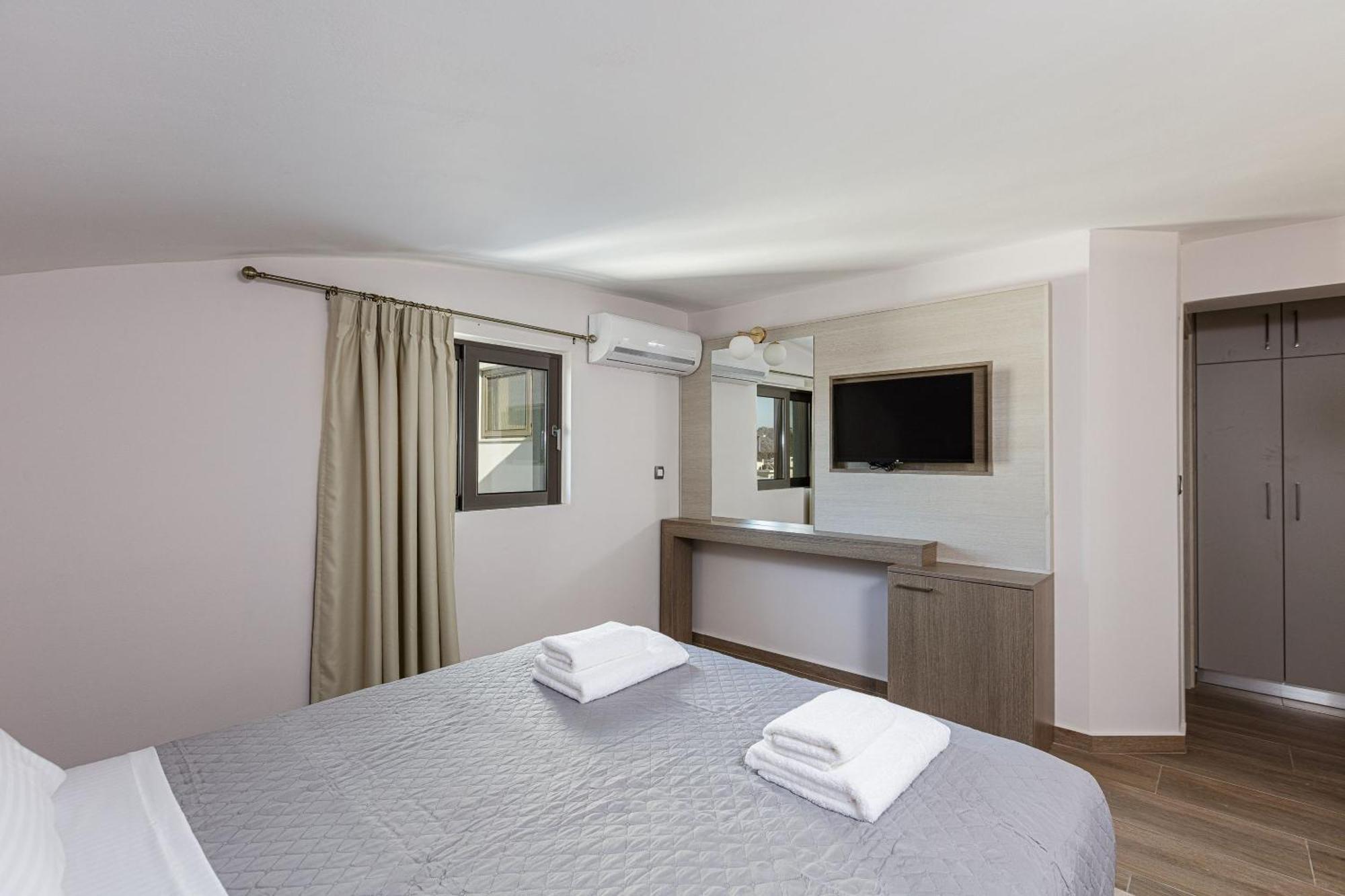Aurora Apartments Chania  Bilik gambar